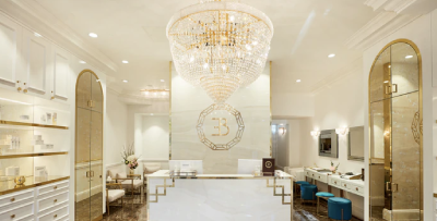 Embassy of Beauty spa shop interior luxurious gold white marble face analyse mirrors