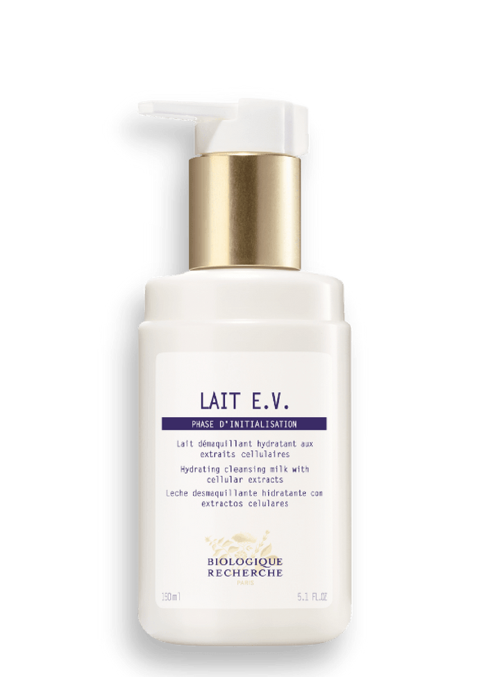 Sample of Lait E.V. - A vitamin-enriched milk face make-up cleanser. 